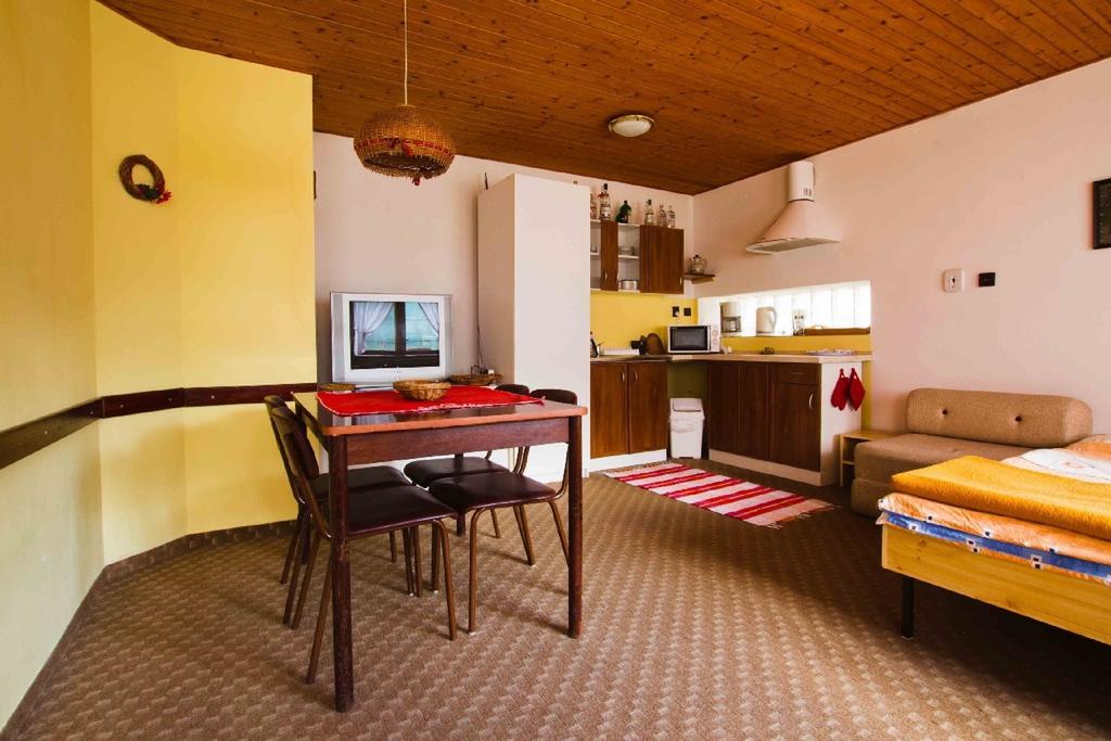 Guest House Privat Marika Závažná Poruba المظهر الخارجي الصورة